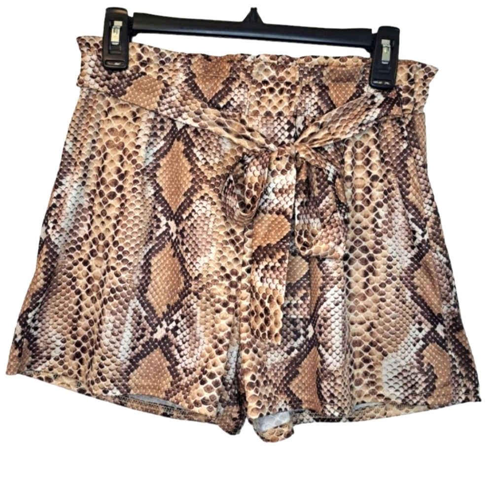 PrettyLittleThing Brown Lightweight Belted Snakeskin Print Shorts Size 8